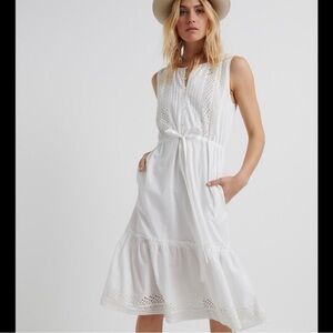 LUCKY BRAND SOPHIA DRESS Crew neck, sleeveless.